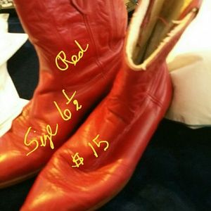 Red boots size 7 1/2